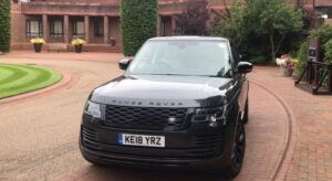 Range-Rover-Vogue-Chauffeur-Hire